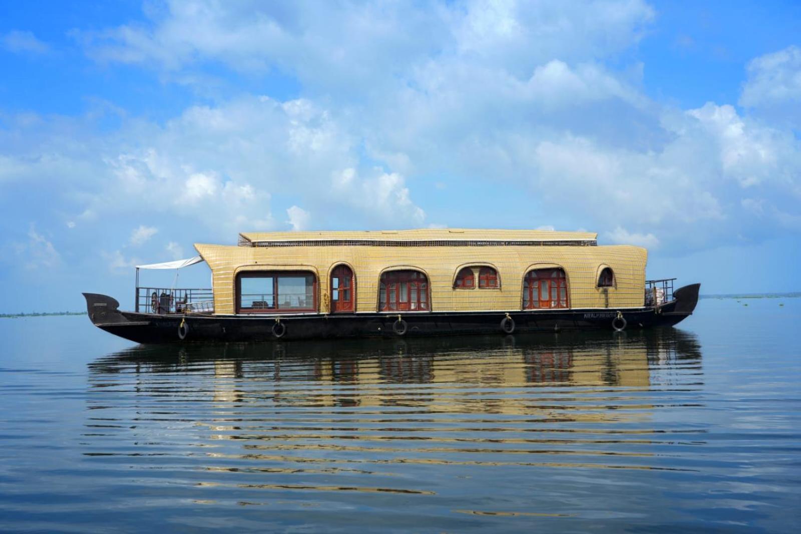 Hotel Aqua Castle Houseboat - By Aqua Jumbo Houseboats Alappuzha Exteriér fotografie